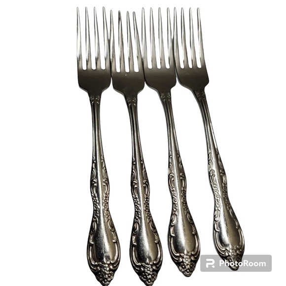 *M5 Bourbon silverwear by ONEIDA SILVER 17 peice set forks spoons butter - Picture 6 of 7